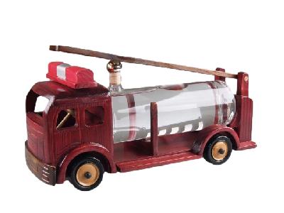 Detesk Švestka 40% 0,5l (dárkové balení hasičské auto s cisternou)