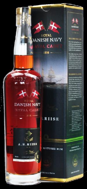 A.H.Riise Royal Danish Navy NAVAL CADET 42% 0.7L (karton)