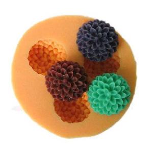 Silikonová mini formička jiřiny II.